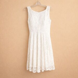Classic White Lace A-line Sleeveless Midi Dress L‎ Minimalist Sorority Resort